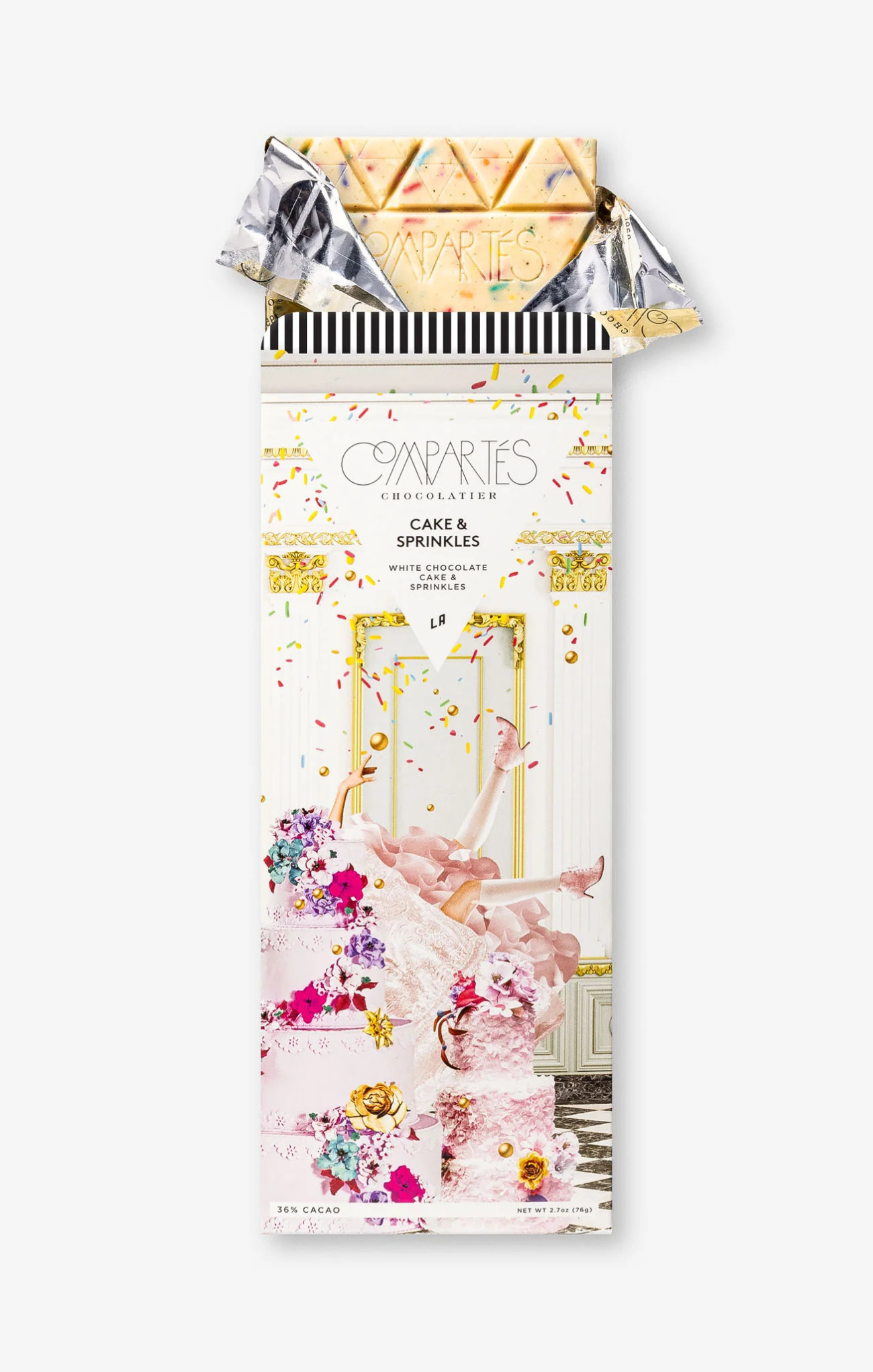 Packaged cake with 'Cupcakes & Cake' branding on a white background