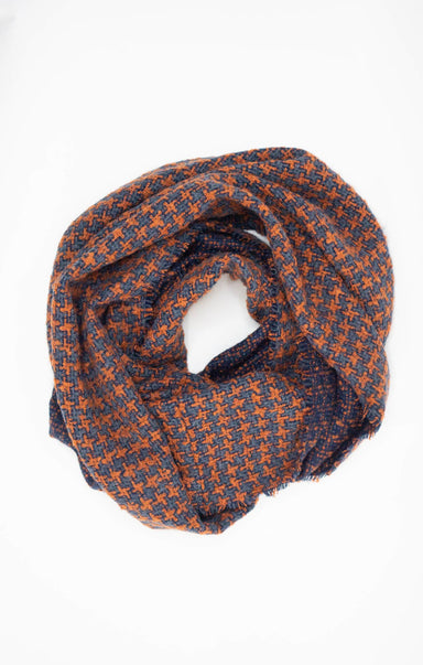 HOUNDSTOOTH PATTERN INFINITY SCARF-navy,taupe,black,inifnity,frayed edges