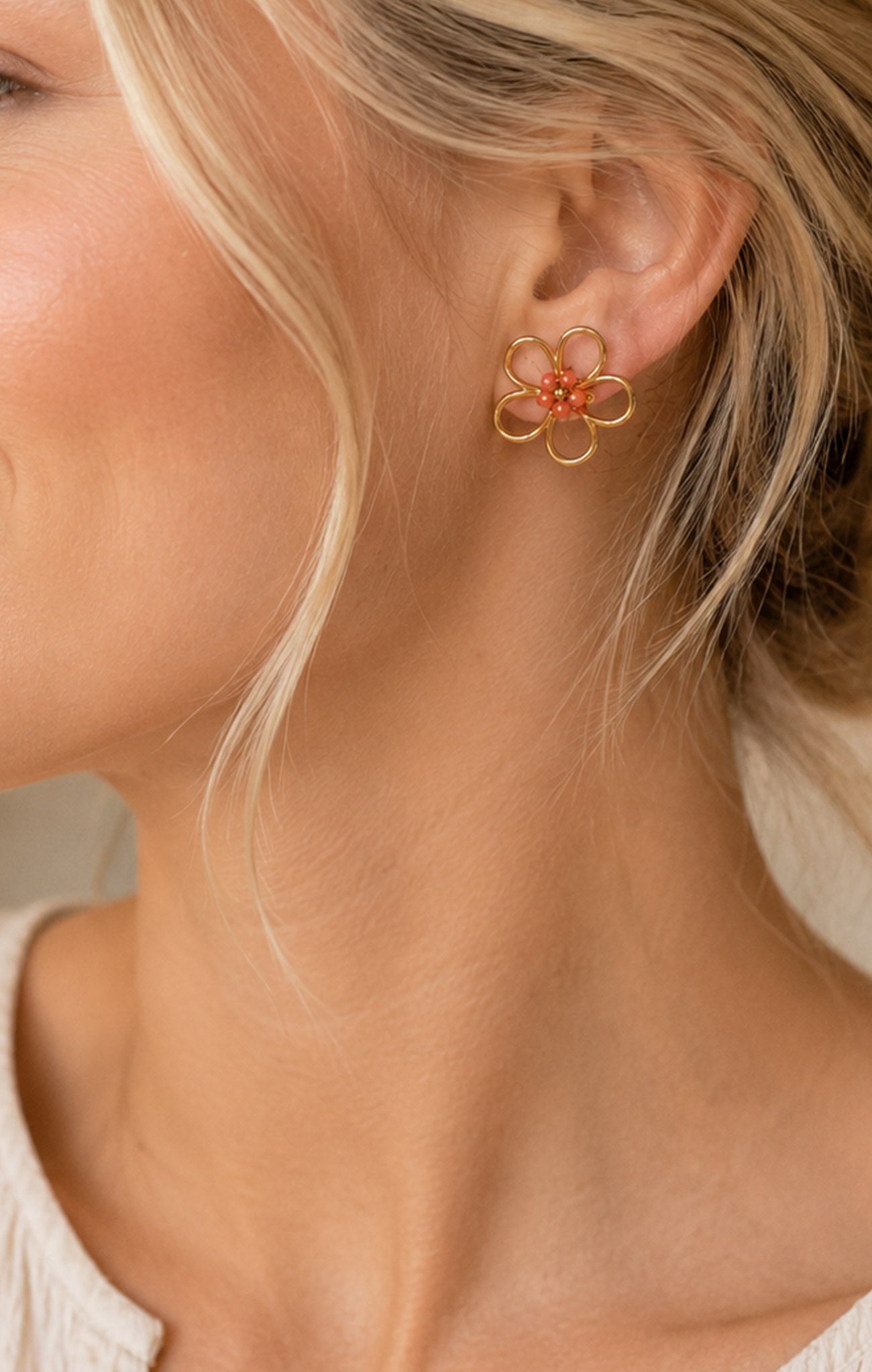 Wire Flower Beaded Studs