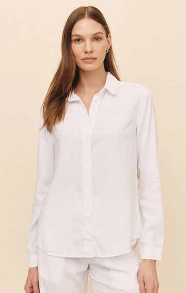 shop-at-grace-classic-button-down-white-front-close