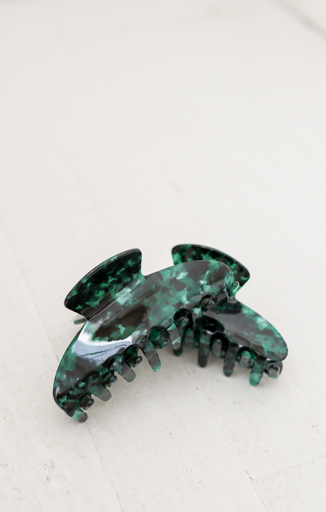 Harper Green Marble Claw Clip