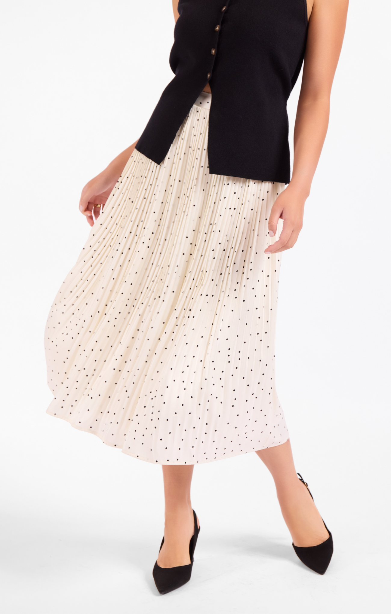 shop-at-grace-letters-home-pleated-maxi-skirt-ivory-black-front
