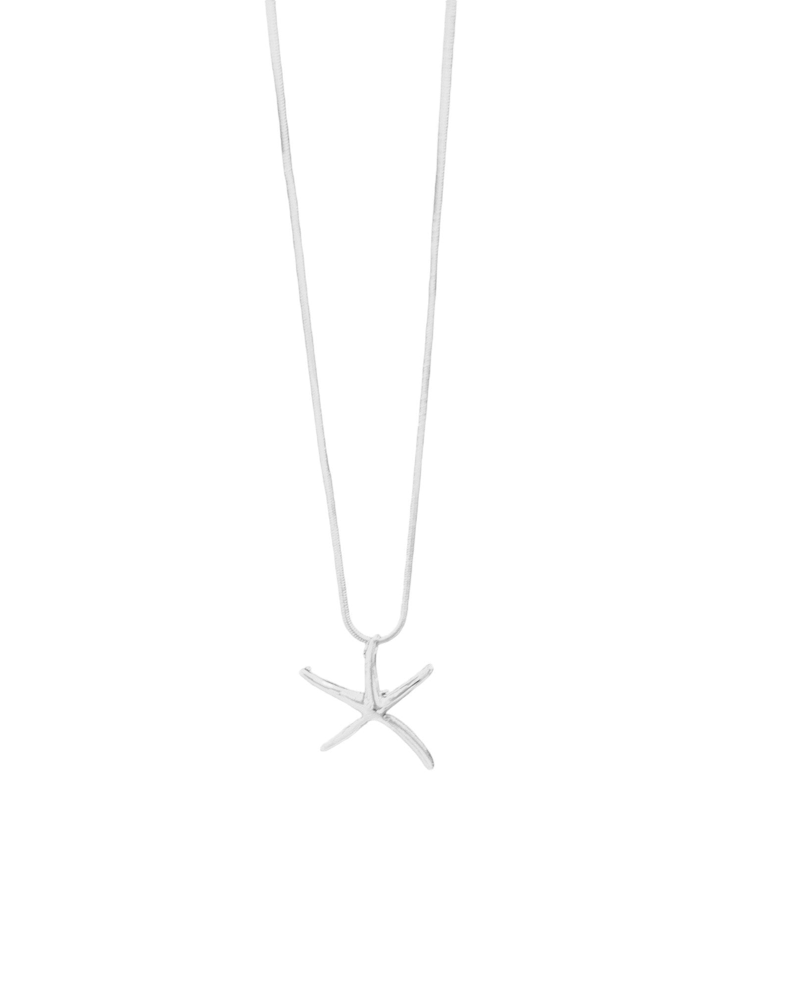 MEDIUM PLAIN STARFISH NECKLACE- Medium starfish on a plain chain, silver