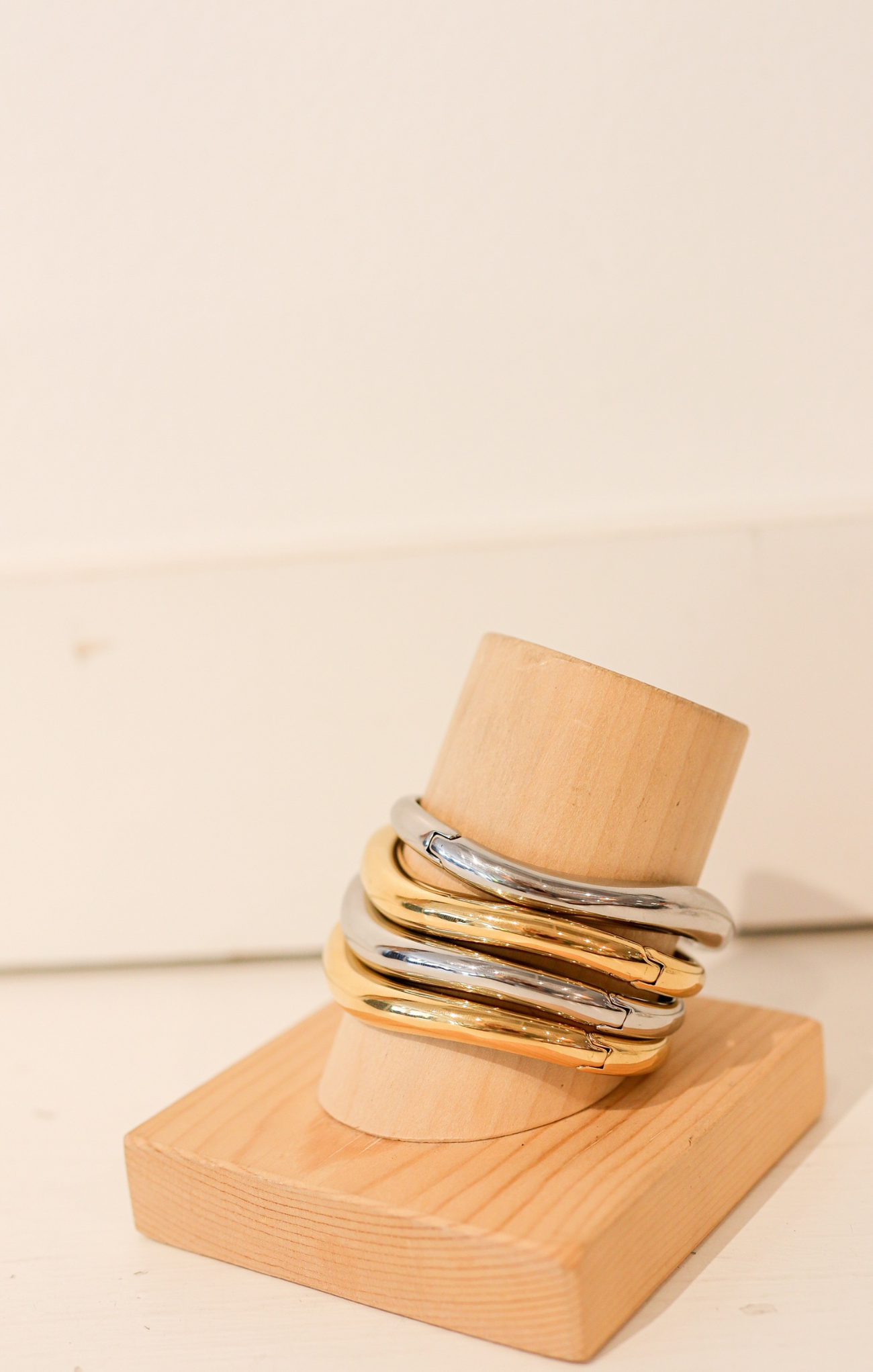 Willa Bold Bangle