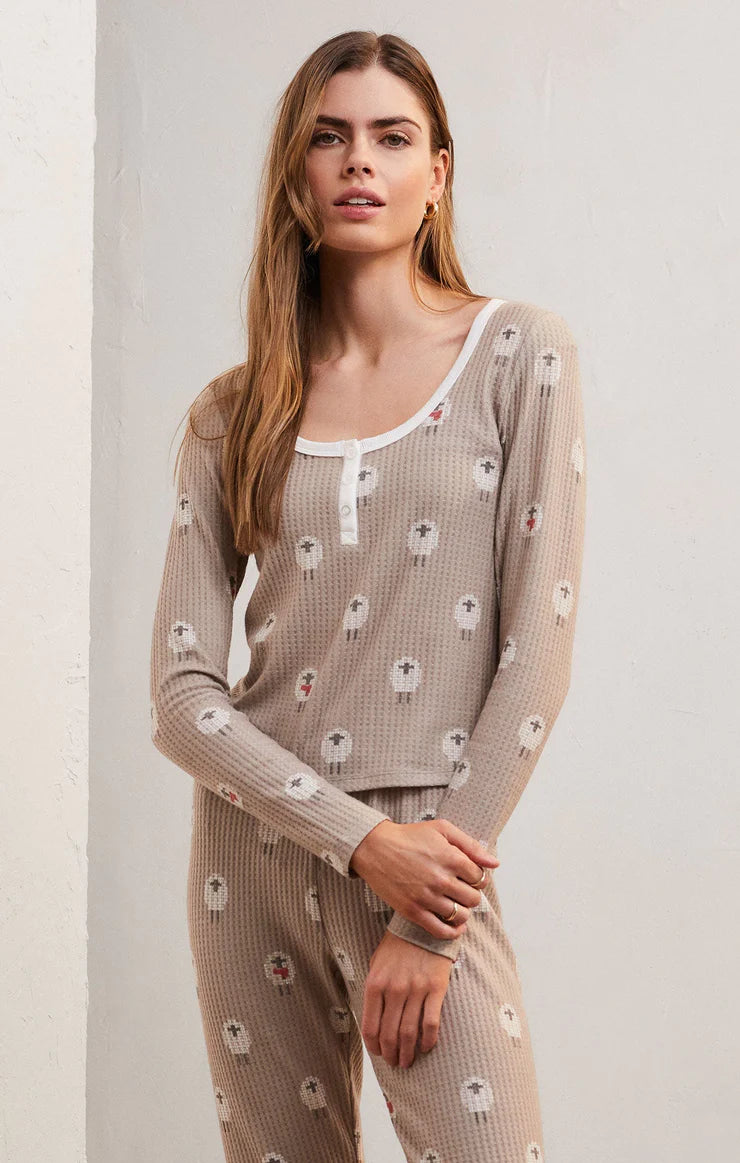 FIRESIDE SHEEP LS TOP-burlap,sheep pattern,long sleeves,button up front