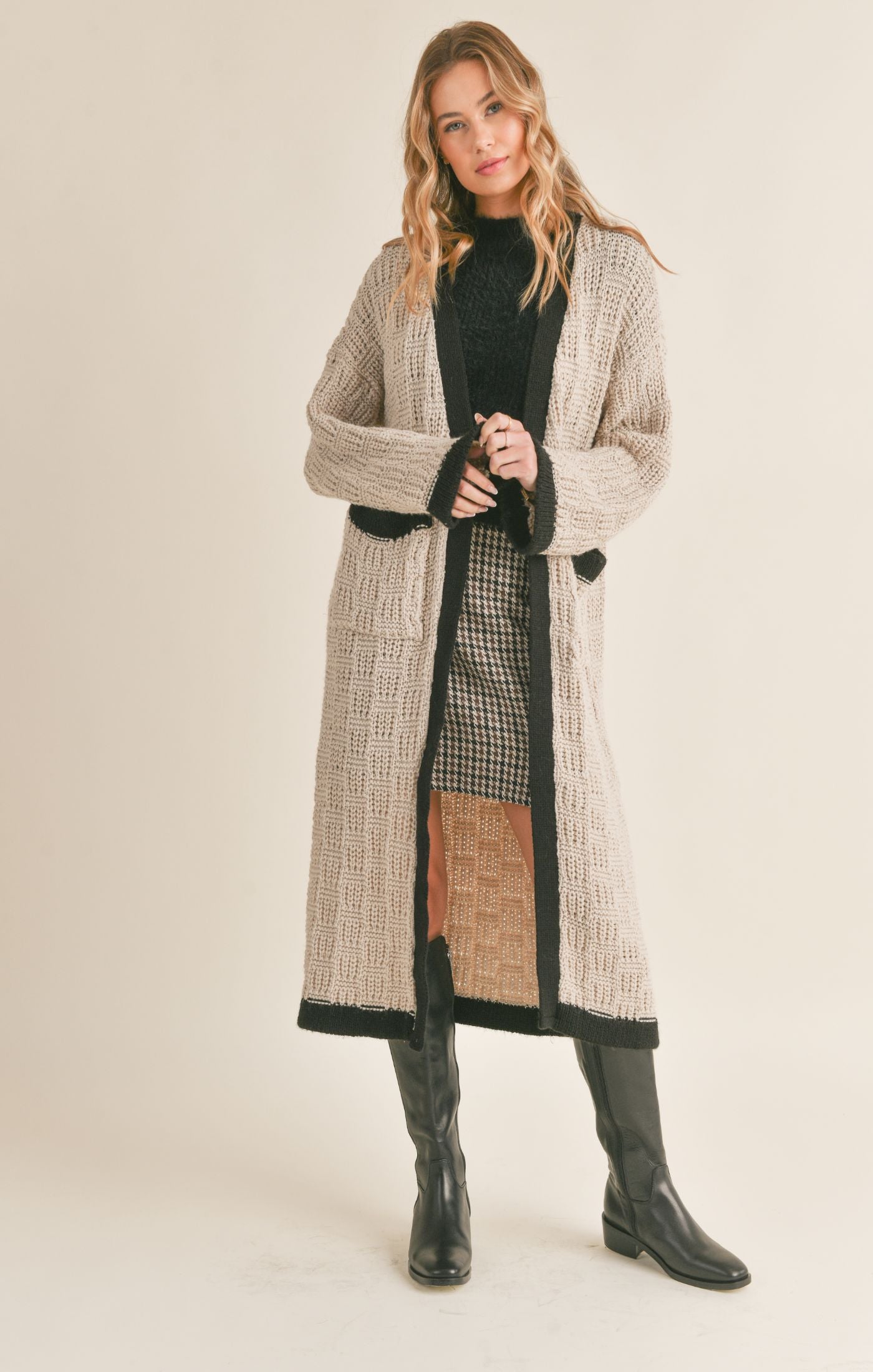 ZENNI TEXTURED KNIT LONG CARDIGAN-taupe,long cardigan,black edges,front pockets,knitted