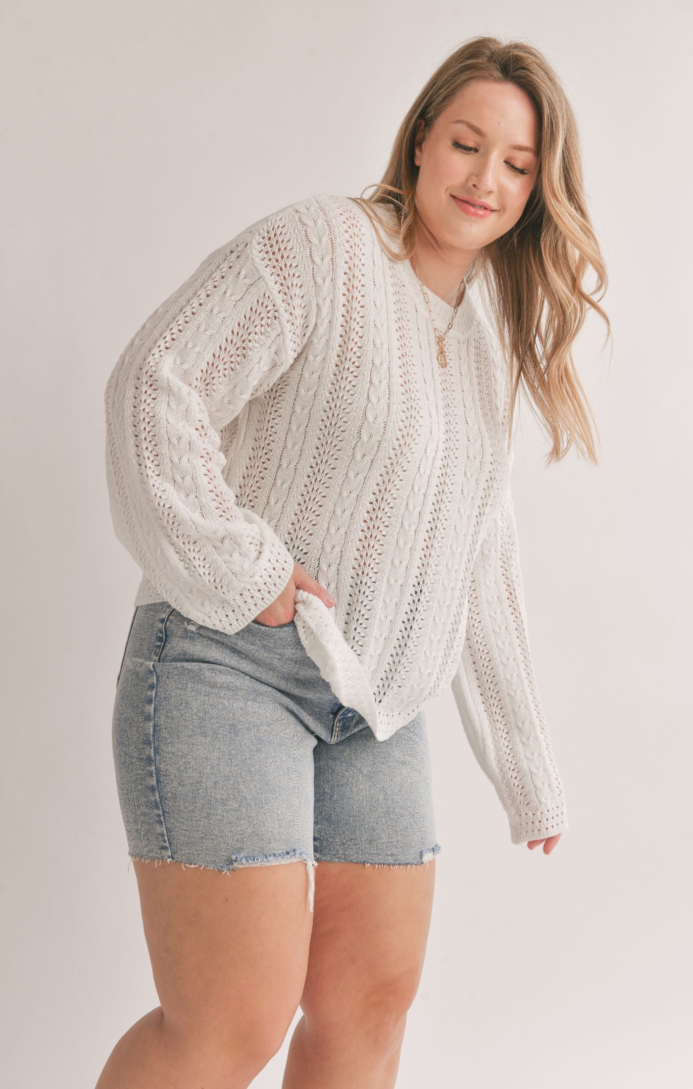 Curvy Ella Spring Cable Sweater